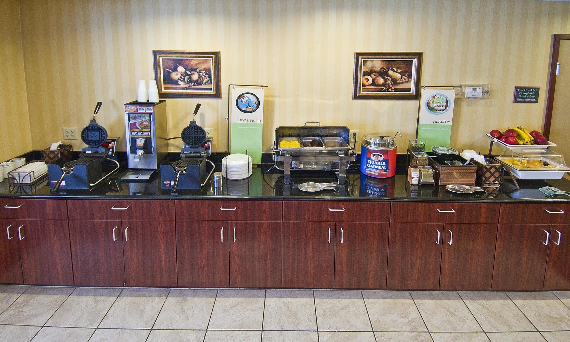 Country Inn & Suites By Radisson, Oklahoma City Airport, Ok Oklahoma City